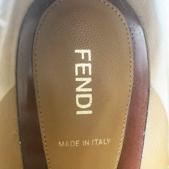 a pair of high-heeled brown Fendi Escarpin - Picture 8 of 11